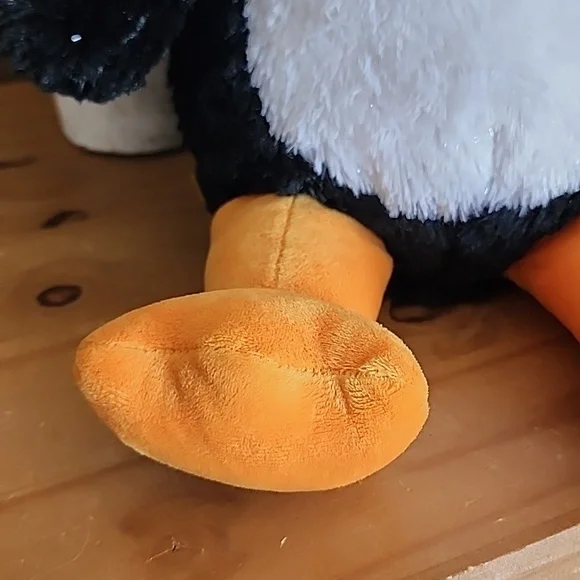 Build a bear Penguin - Picture 3 of 11